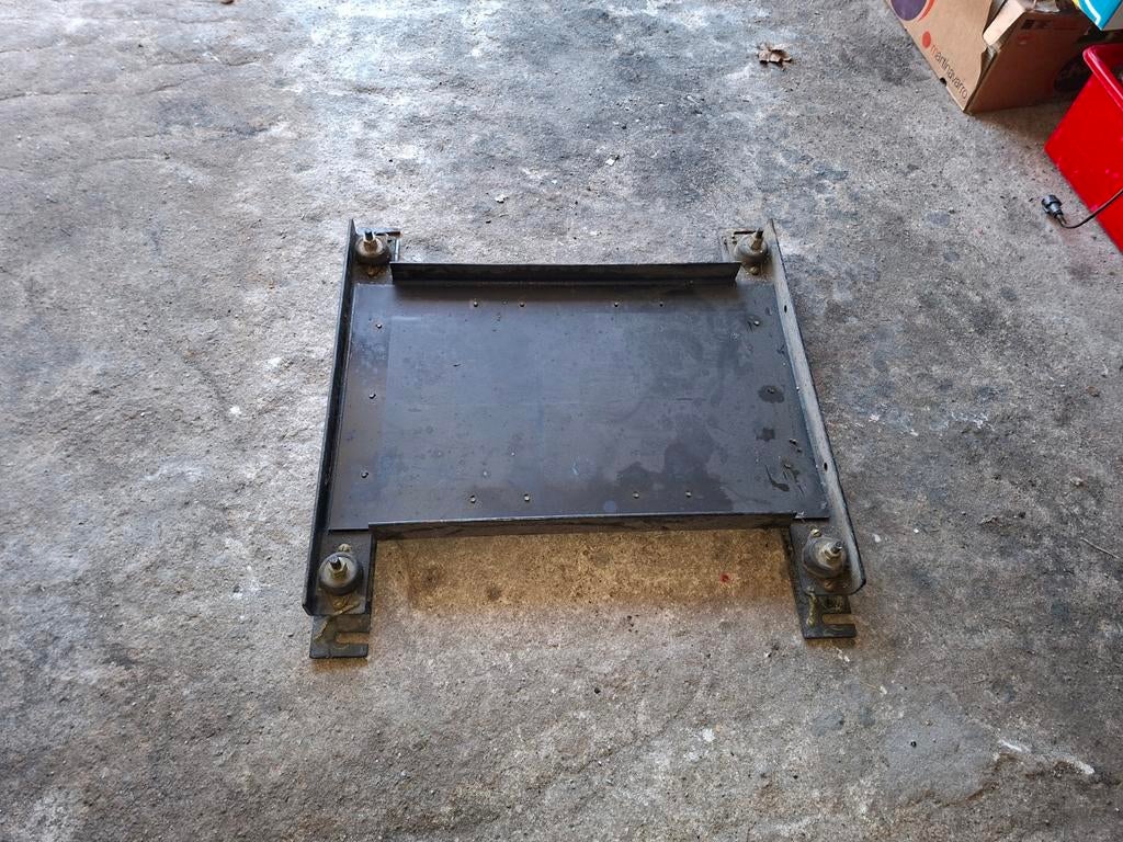 Mounting voor BC-610 zender WW2 US Army radio, Verzamelen, Militaria | Tweede Wereldoorlog, Ophalen of Verzenden, Landmacht, Amerika