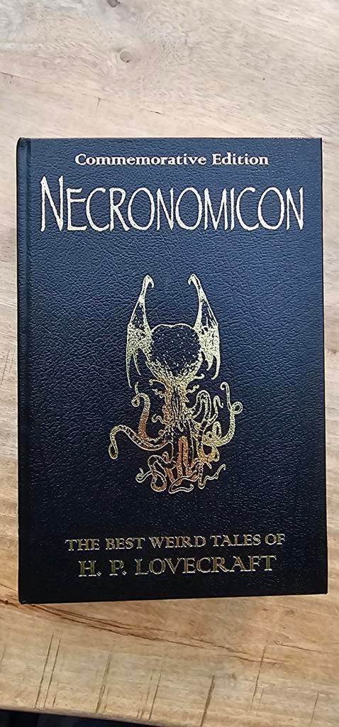 Necronomicon: The Best Weird Tales of H.P. Lovecraft, Ophalen, Europa overig, Zo goed als nieuw, H.P. Lovecraft