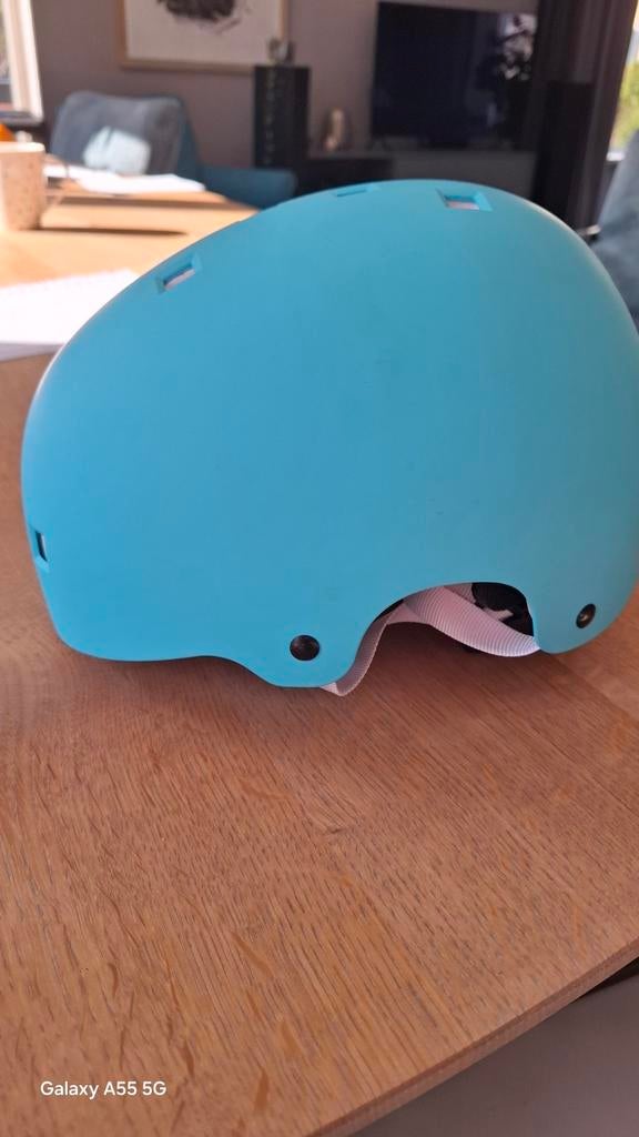 NKX skate helm maat m kleur munt, Ophalen of Verzenden, Zo goed als nieuw, Bescherming
