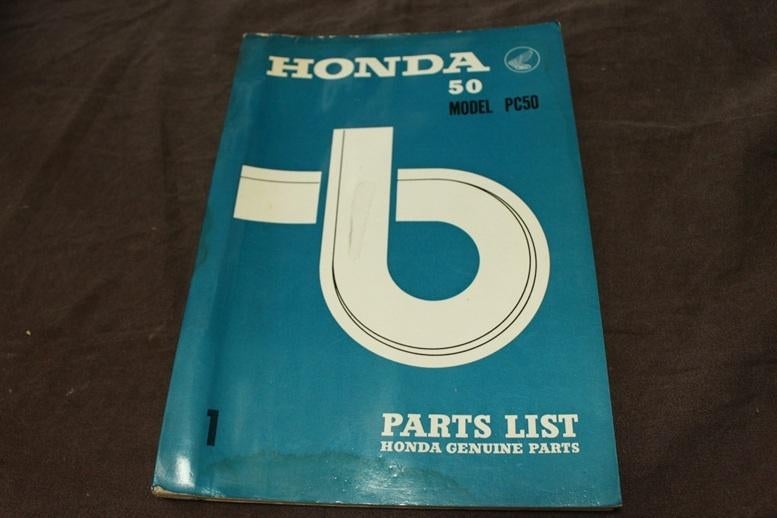 Honda PC50 1967 moped parts list onderdelen boek bromfiets, Fietsen en Brommers, Ophalen of Verzenden, Gebruikt