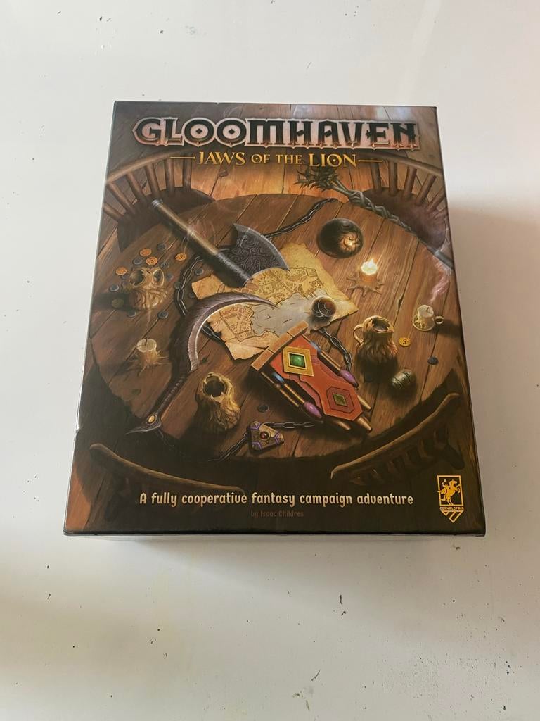Gloomhaven: Jaws of the Lion - Gebruikt met stickers, Hobby en Vrije tijd, Gezelschapsspellen | Bordspellen, Een of twee spelers
