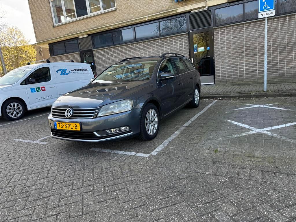 Volkswagen Passat 1.4 TSI 90KW Variant DSG 2011 Grijs, Auto's, Volkswagen, Passat, ABS, Adaptive Cruise Control, Alarm, Bluetooth