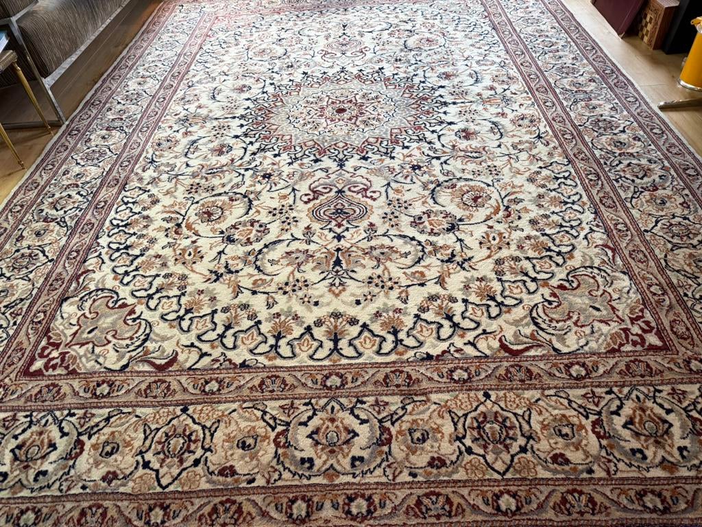 Groot handgeknoopt Perzisch Nain tapijt 335 x 247 cm, Klassiek, mid-century, bohemian en eclectisch, Info@bababoho.com, Zo goed als nieuw