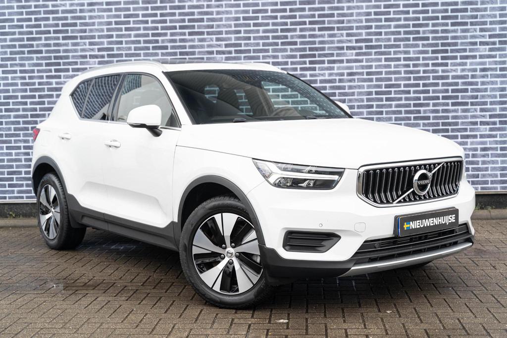 Volvo XC40 T4 Recharge Inscription Expression | Navigatie |, Auto's, Volvo, 12 maanden, Stof, Euro 6, Wit