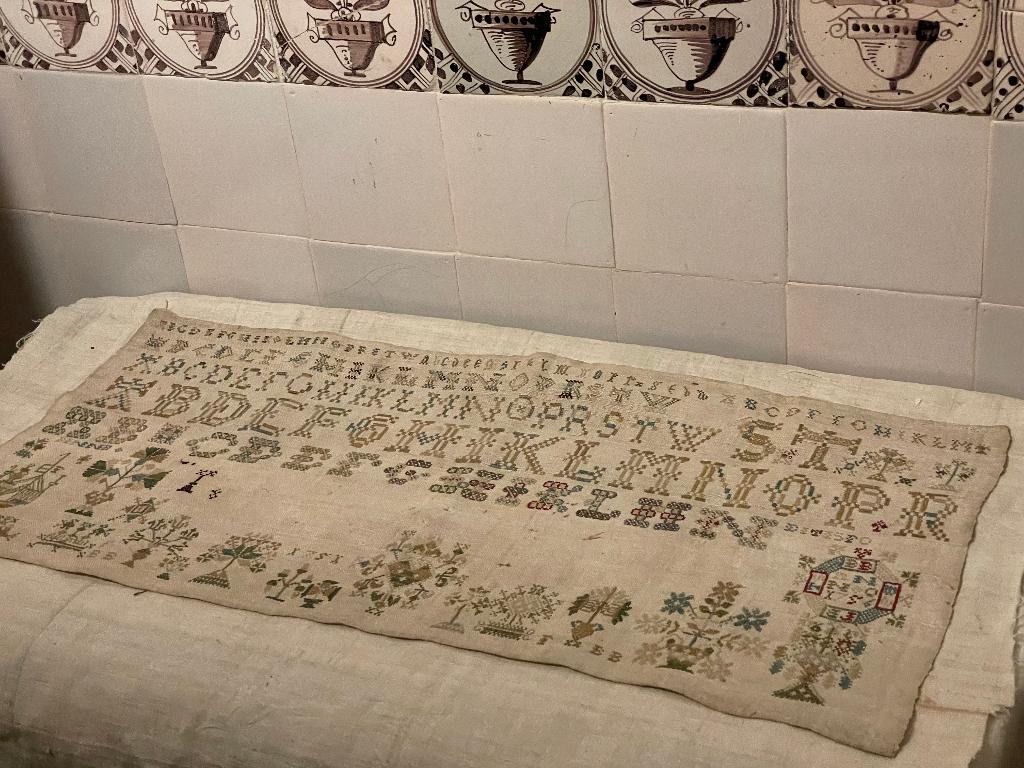 antieke Friese merklap 1751  volkskunst stoplap letterlap, Ophalen of Verzenden