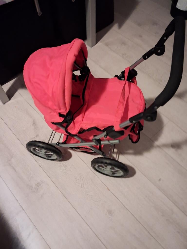 Roze poppenwagen - Zo goed als nieuw, Ophalen, Zo goed als nieuw, Babypop