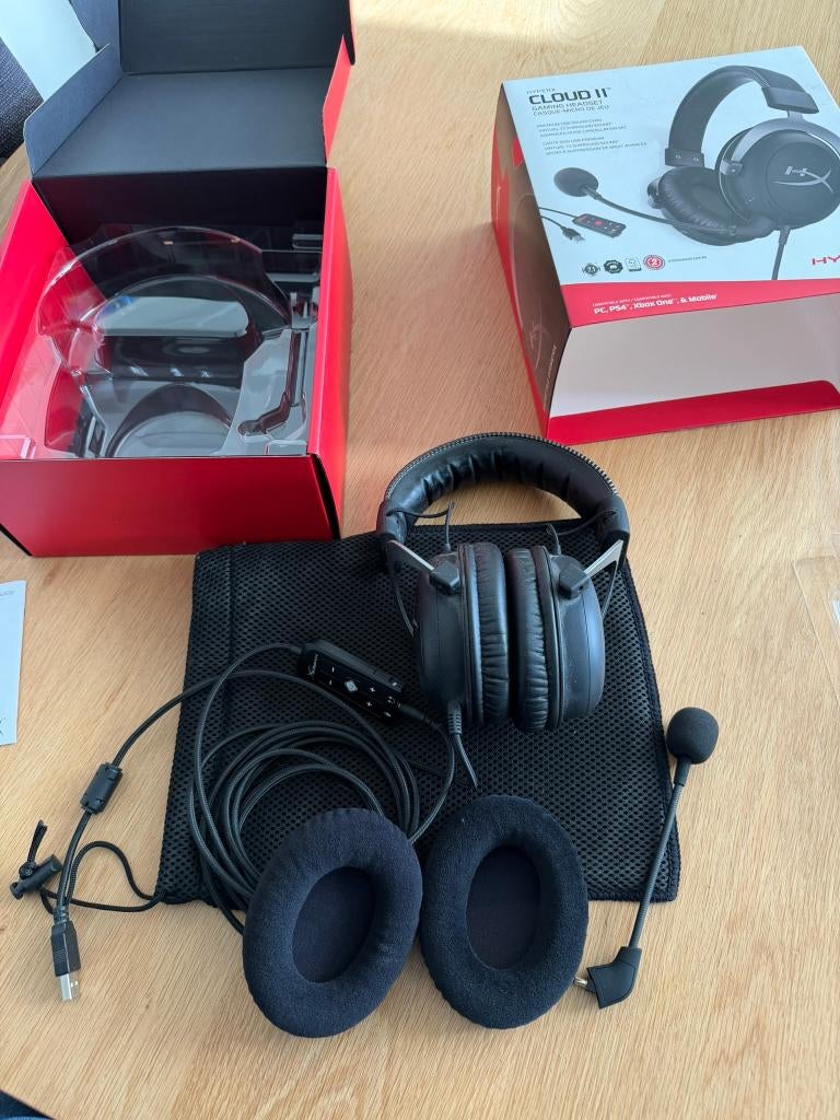 HyperX Cloud II gaming headset, Computers en Software, Headsets, HyperX, Mute-functie, Ophalen of Verzenden, Zo goed als nieuw