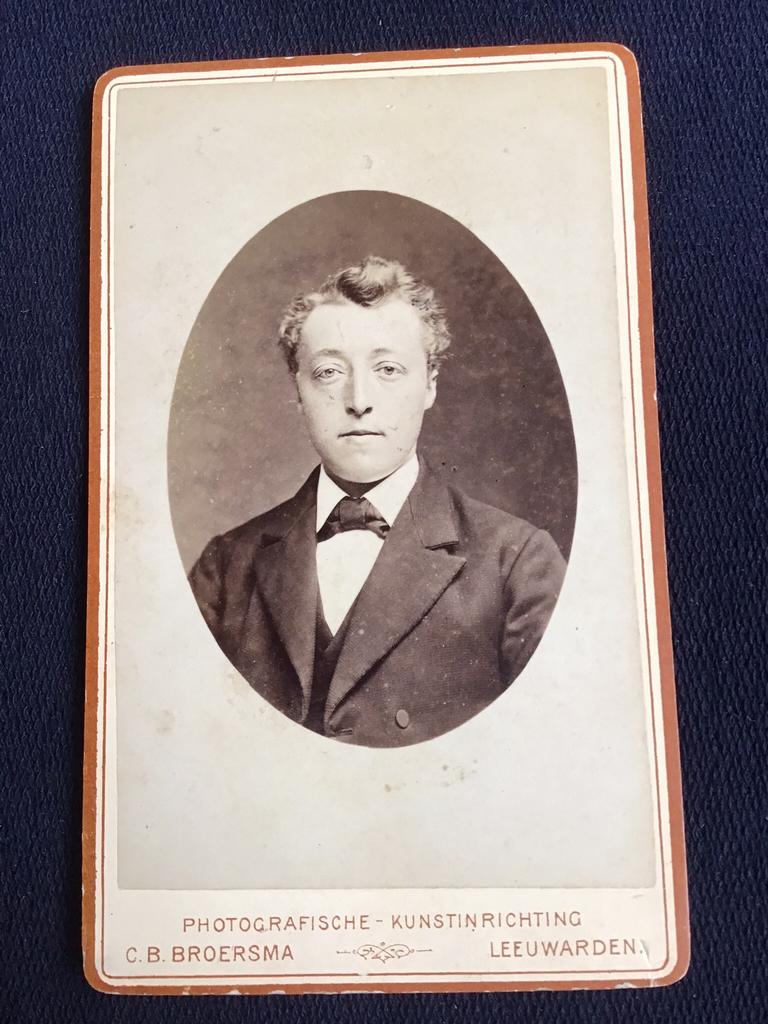 CDV, Jongeman, C.B. BROERSMA, LEEUWARDEN, Carte de Visite, Ophalen of Verzenden, Voor 1940, Gebruikt, Foto