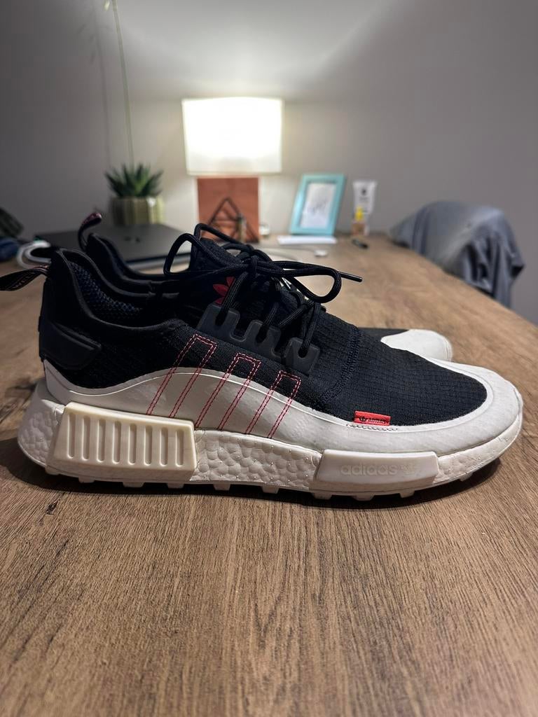 30, Ophalen of Verzenden, Zo goed als nieuw, Zwart