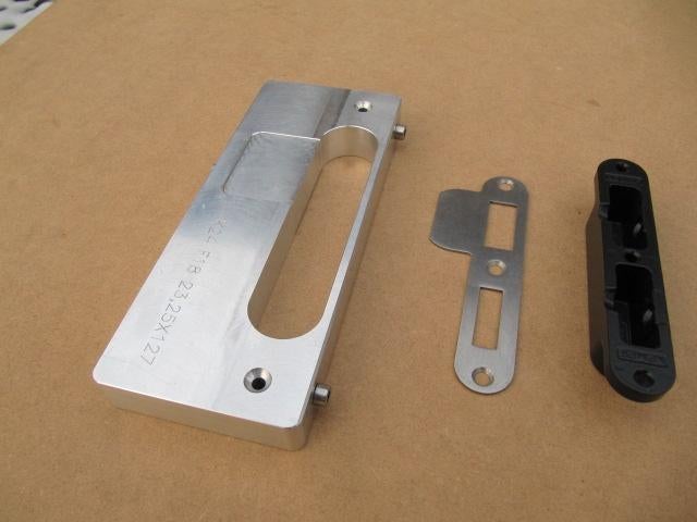 Al freesmal Nemef 1200 sluitplaat D&N contour + sluitkom, Doe-het-zelf en Verbouw, Ophalen of Verzenden, Nieuw