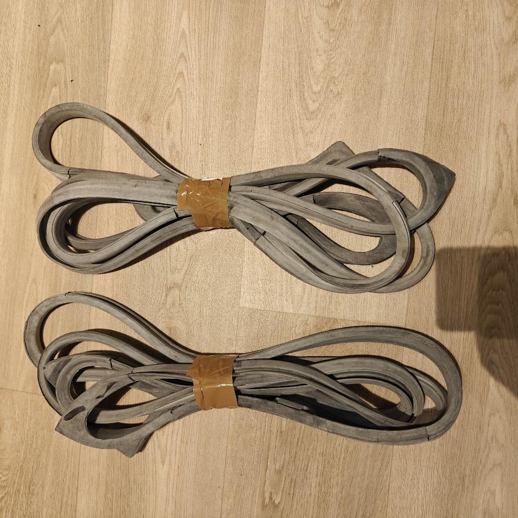 Vewib VW T2 Deurrubber L R Nieuw, Duitse kwaliteit, T2a T2b, Auto-onderdelen, Ophalen of Verzenden, Nieuw, Overige automerken