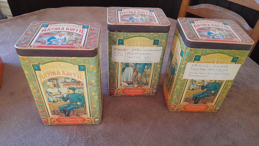 Vintage Douwe Egberts bewaarbussen, Verzamelen, Blikken, Zo goed als nieuw, Koffie, Douwe Egberts, Ophalen of Verzenden