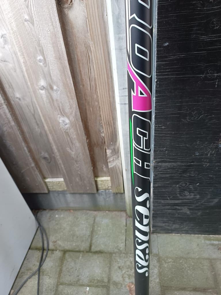 Sensas vishengel 9 meter elastiek, Watersport en Boten, Ophalen of Verzenden, Nieuw, Vaste hengel