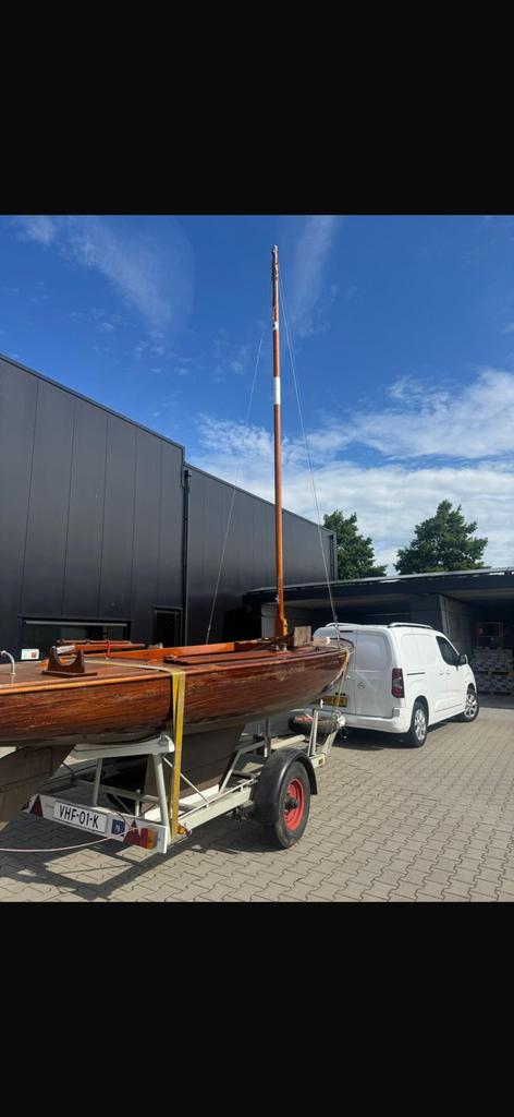 16m² zeilboot “compleet met motor, trailer, Watersport en Boten, Open zeilboten, Ophalen, 6 meter of meer, Roermond, Overige typen