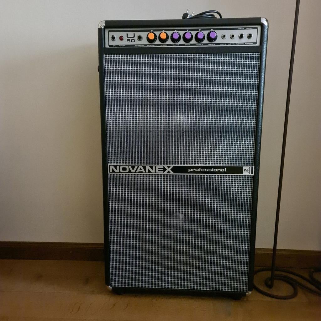 Gitaarversterker Novanex U50 vintage tremelo, Ophalen, Gebruikt, Gitaar, 50 tot 100 watt