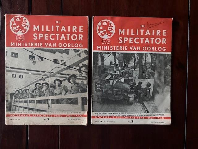 Spectator, Legerkoerier etc Nederlands Indie, Nw-Guinea, Ophalen of Verzenden, Landmacht, Nederland, Embleem of Badge