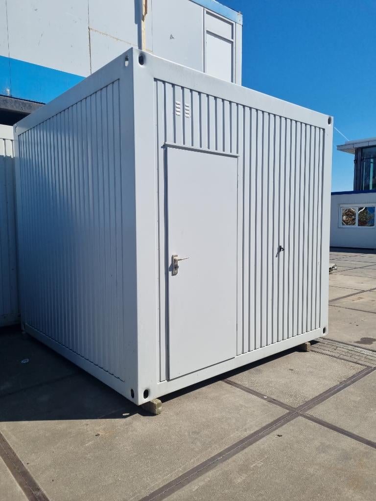 Jong gebruikte unit 3x3 meter 2 Ramen Rolluiken, Ophalen