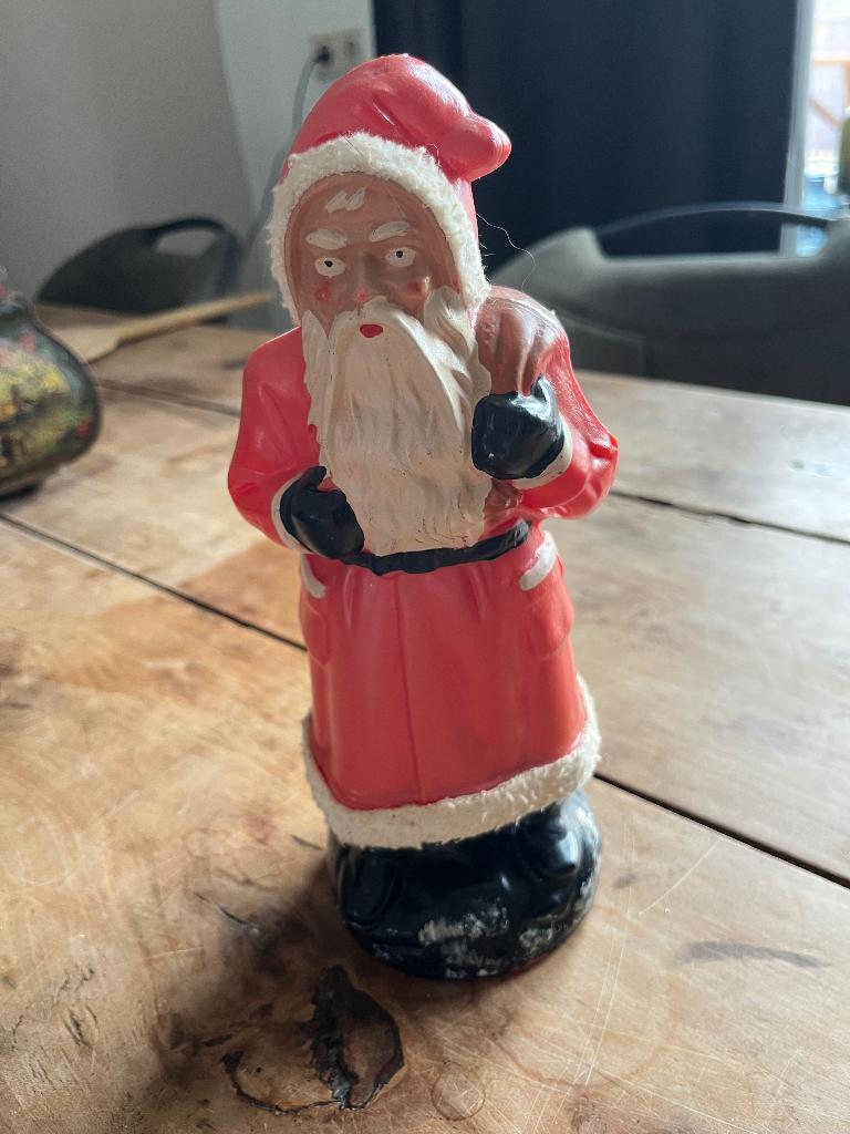 Candycontainer kerstman oud, Ophalen