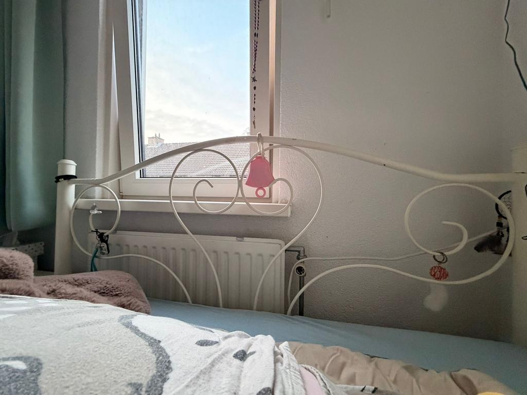 2 persoon bed 160 / 200, Huis en Inrichting, Slaapkamer | Bedden, Ophalen, Wit, Tweepersoons, Zo goed als nieuw