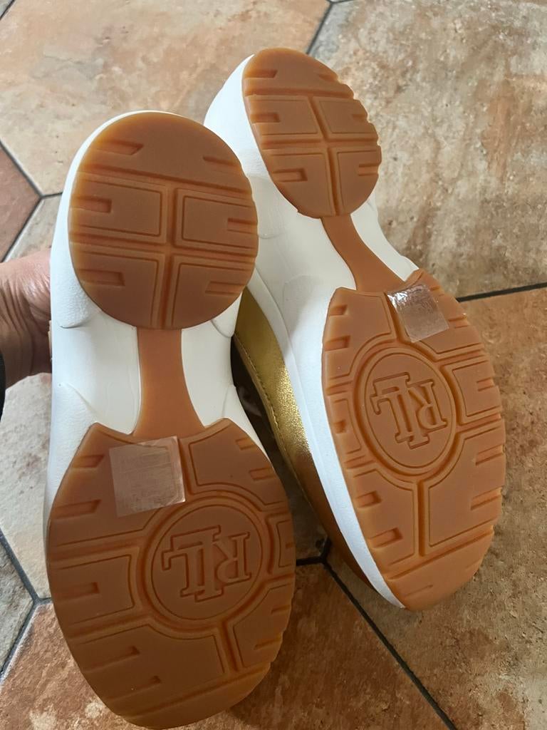 Ralph Lauren dames sneakers goud maat 36, Kleding | Dames, Schoenen, Ophalen of Verzenden, Nieuw, Overige kleuren, Sneakers of Gympen