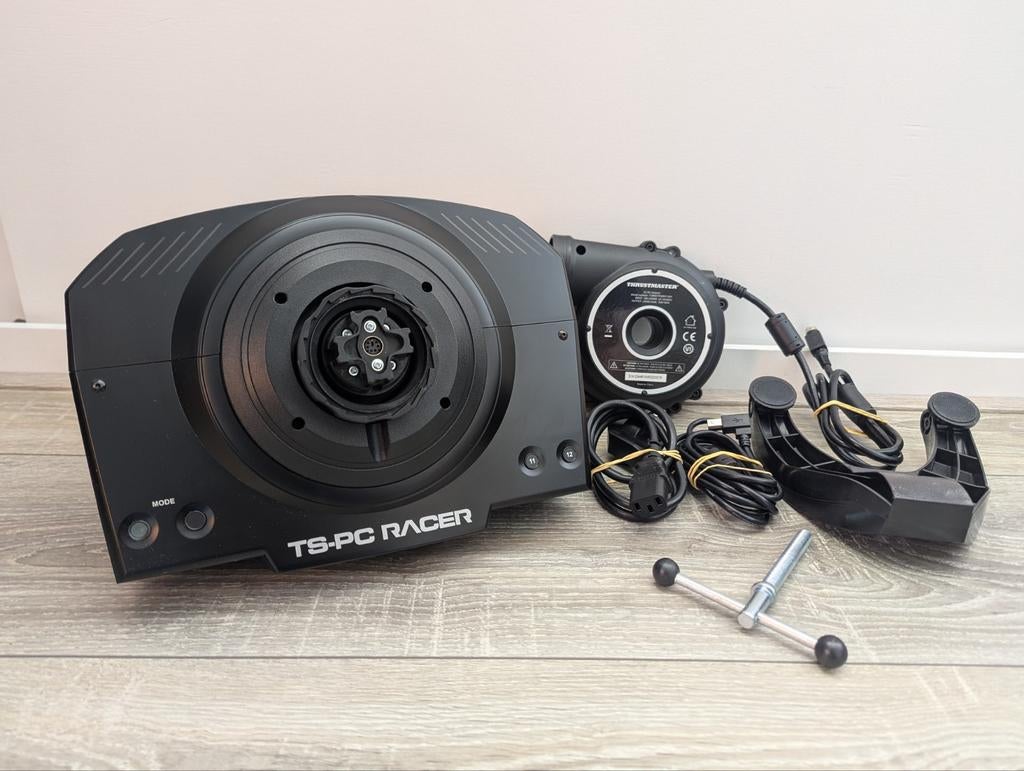 Thrustmaster TS-PC Racer Servo Wheel Base Upgrade voor T300, Ophalen of Verzenden, Zo goed als nieuw, Thustmaster