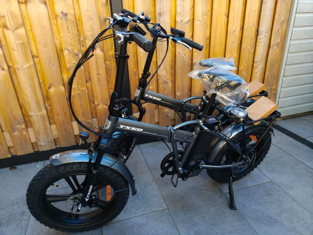 Set 2 nieuwe elektrische vouwfietsen met dikke banden, Ophalen, Nieuw, Elektrische step (E-scooter)