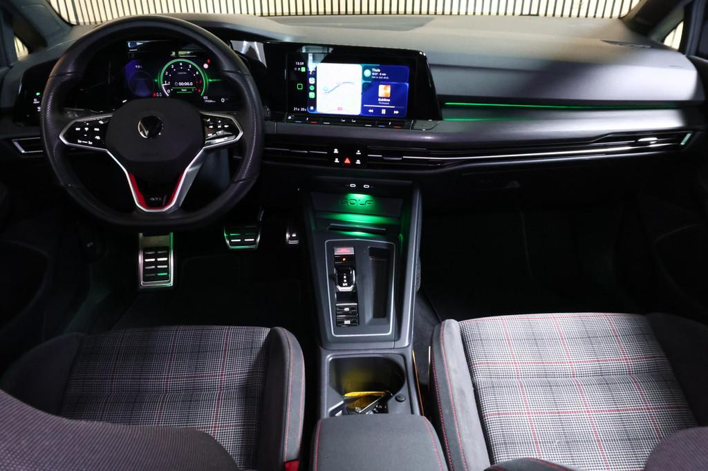 Volkswagen Golf 2.0 TSI GTI 19000 km FULL OPTIONS ! 2023, Auto's, Volkswagen, 730 kg, 4 cilinders, 1984 cc, Leder en Stof