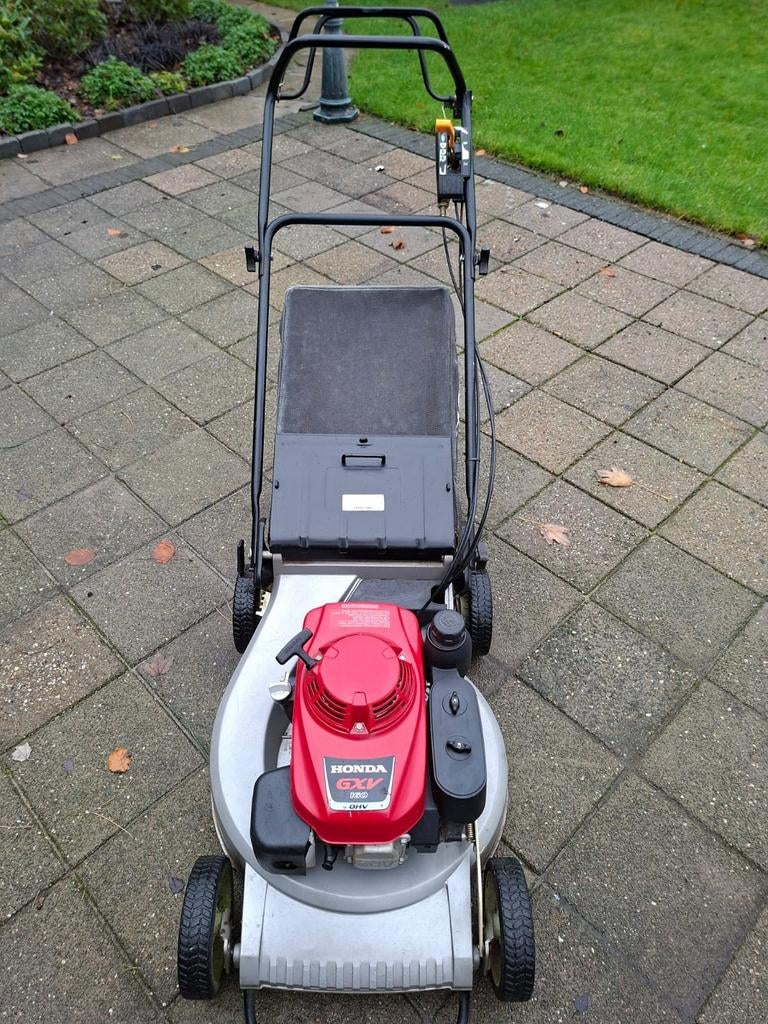 Grasmaaier mee aluminium dek en professionele honda moter., Ophalen, Cirkelmaaier, Honda, Gebruikt