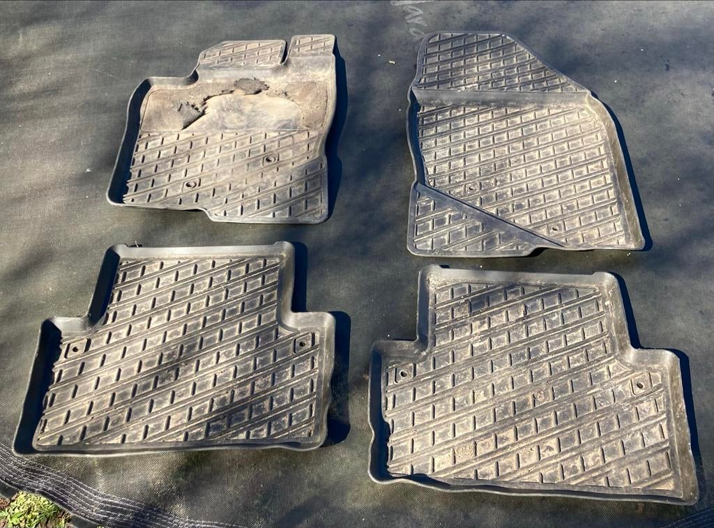 Rubberen Vloermatten V70 P2 - Gebruikt, Ophalen of Verzenden, Gebruikt