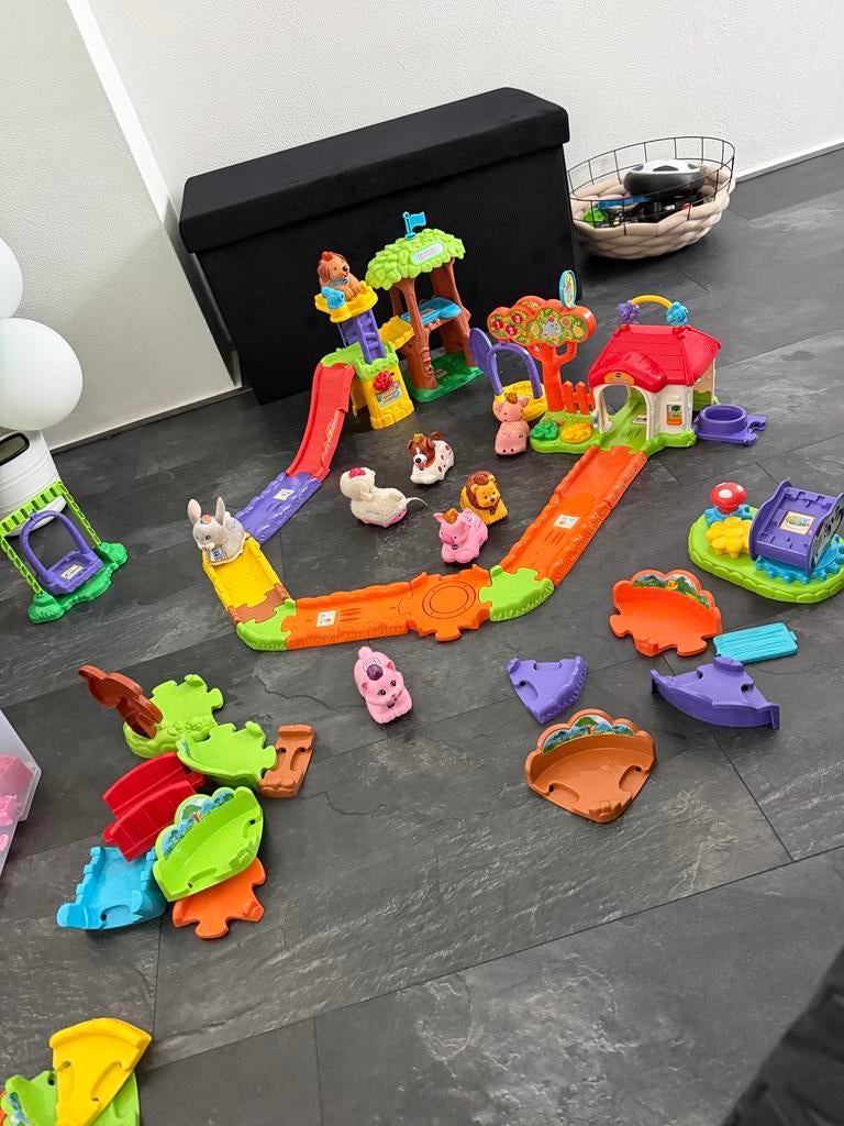 Toet toet speelgoed met dieren en baan, Ophalen of Verzenden, Gebruikt