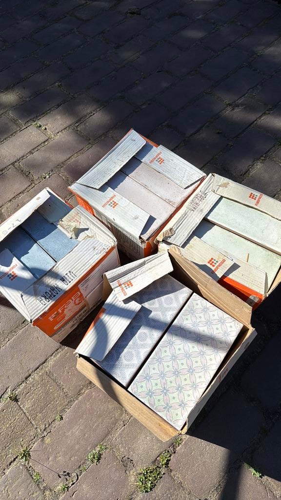 Febresa tegels gemêleerd, groen, roze en blauw 10x20cm, Doe-het-zelf en Verbouw, Tegels, Ophalen, Nieuw, Minder dan 20 cm, Minder dan 5 m²