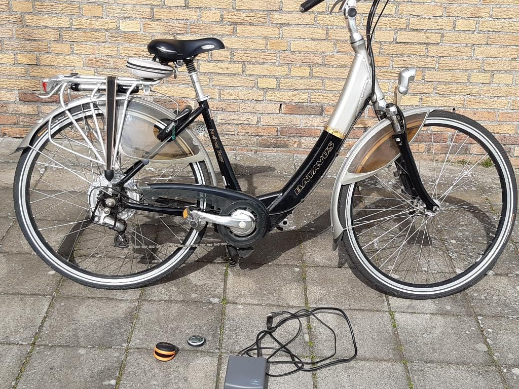 elektrische dames fiets batavus - accu laadt niet op, Ophalen, Gebruikt, Batavus