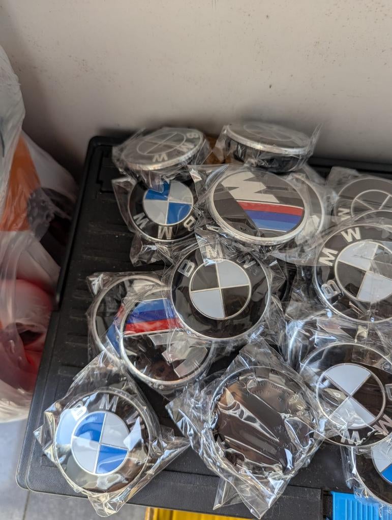 BMW velg naafdoppen 67/68 59/60 54/55 mm zwart wieldop, Auto diversen, Wieldoppen, Ophalen of Verzenden