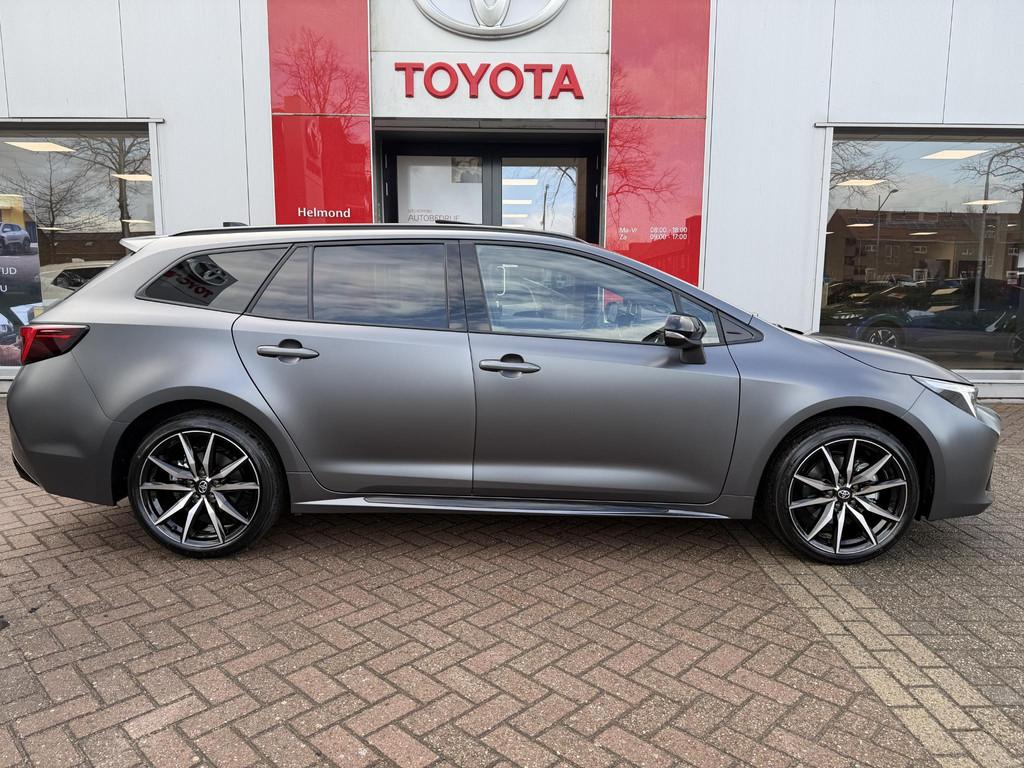 Toyota Corolla Touring Sports Hybrid 180 GR Sport Kage Limit, Auto's, Toyota, Stof, Gebruikt, Euro 6, 4 cilinders
