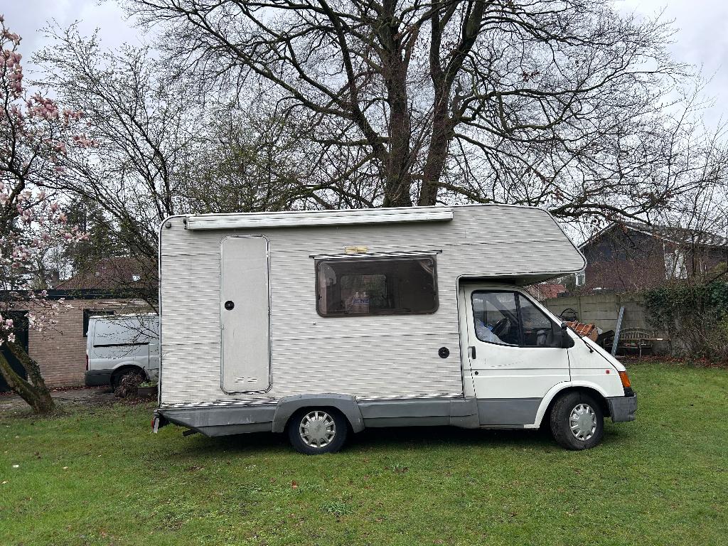 Riviera Camper met Ford Transit onderstel (1993), Caravans en Kamperen, Integraal, Ford, Achteruitrijcamera, Particulier