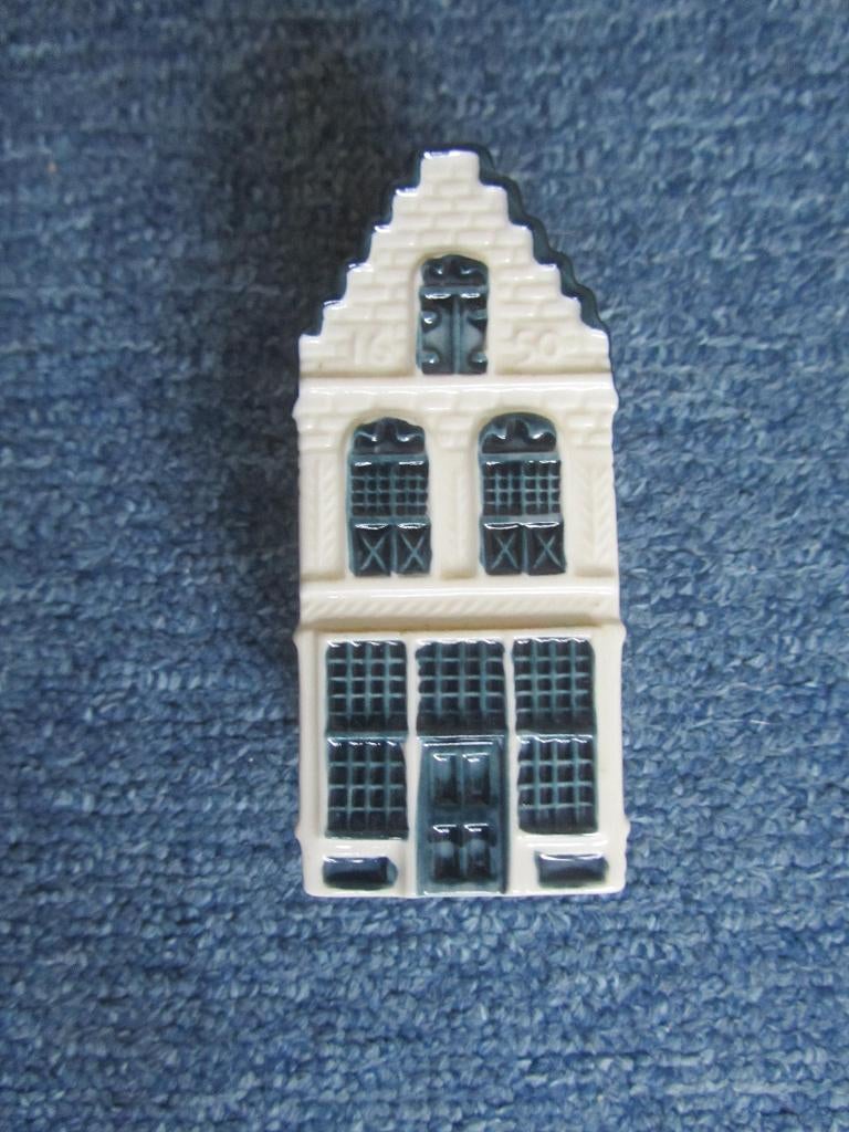 KLM Huisje met drank erin, nr. 15 geheel gaaf, Verzamelen, KLM Huisjes, Ophalen of Verzenden, Zo goed als nieuw, 1 t/m 20, Gevuld