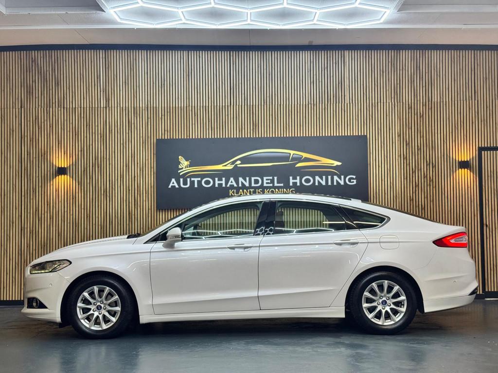 Ford Mondeo 1.5 TDCi Titanium|PANO|STUURVERW|LEDER|XENON|LED, Auto's, 28 km/l, Gebruikt, Euro 6, 4 cilinders