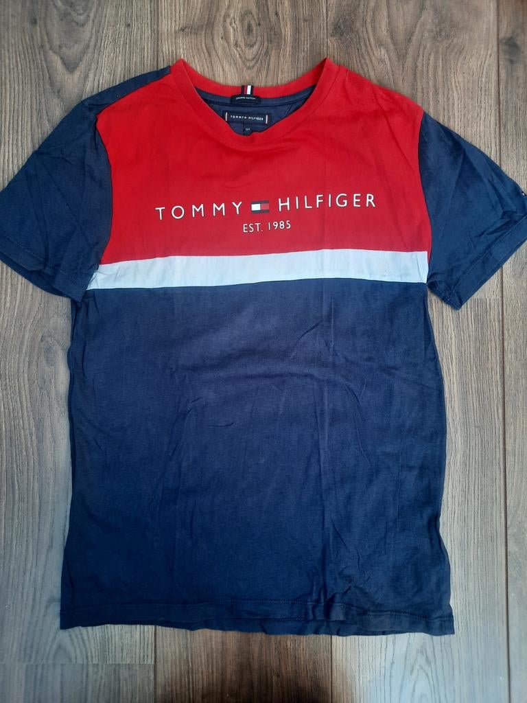 Tommy Hilfiger shirt t-shirt rood wit blauw maat 164, Kinderen en Baby's, Gebruikt, Ophalen of Verzenden, Tommy Hilfiger, Shirt of Longsleeve
