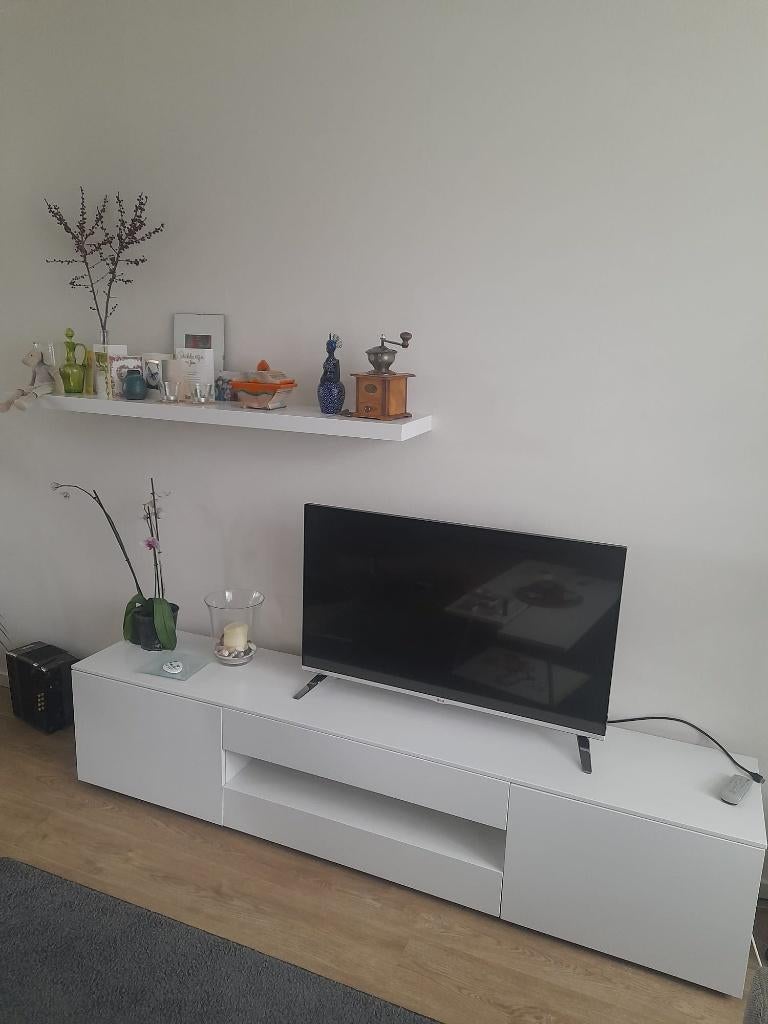 tv meubel, Ophalen, Kunststof, Design, Zo goed als nieuw