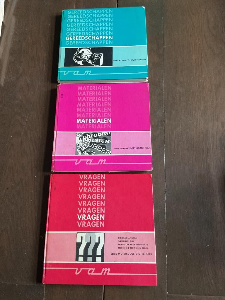 Gereedschap en materiaalkunde werktuigbouw 1973-1975, Gelezen, Diverse, Ophalen of Verzenden, Werktuigbouwkunde