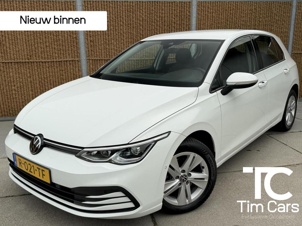 Volkswagen Golf 1.0 TSI Life Business Stoel- en stuurverwarm, Voorwielaandrijving, Gebruikt, Euro 6, 620 kg