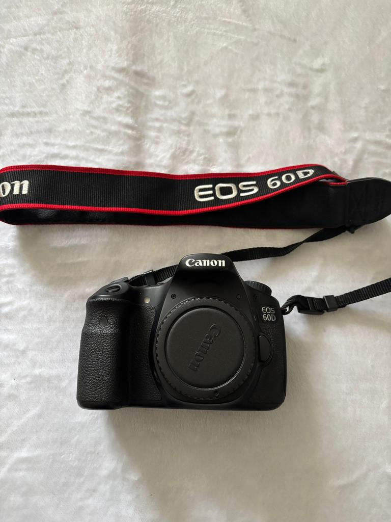 Canon EOS 60D zeer compleet, Spiegelreflex, Canon, Zo goed als nieuw, Geen optische zoom