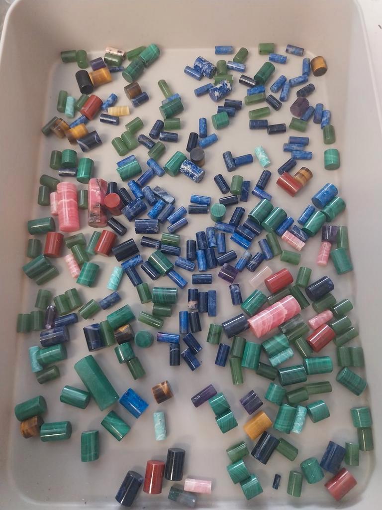 Partij edelsteen staafjes, Ophalen of Verzenden, Zo goed als nieuw