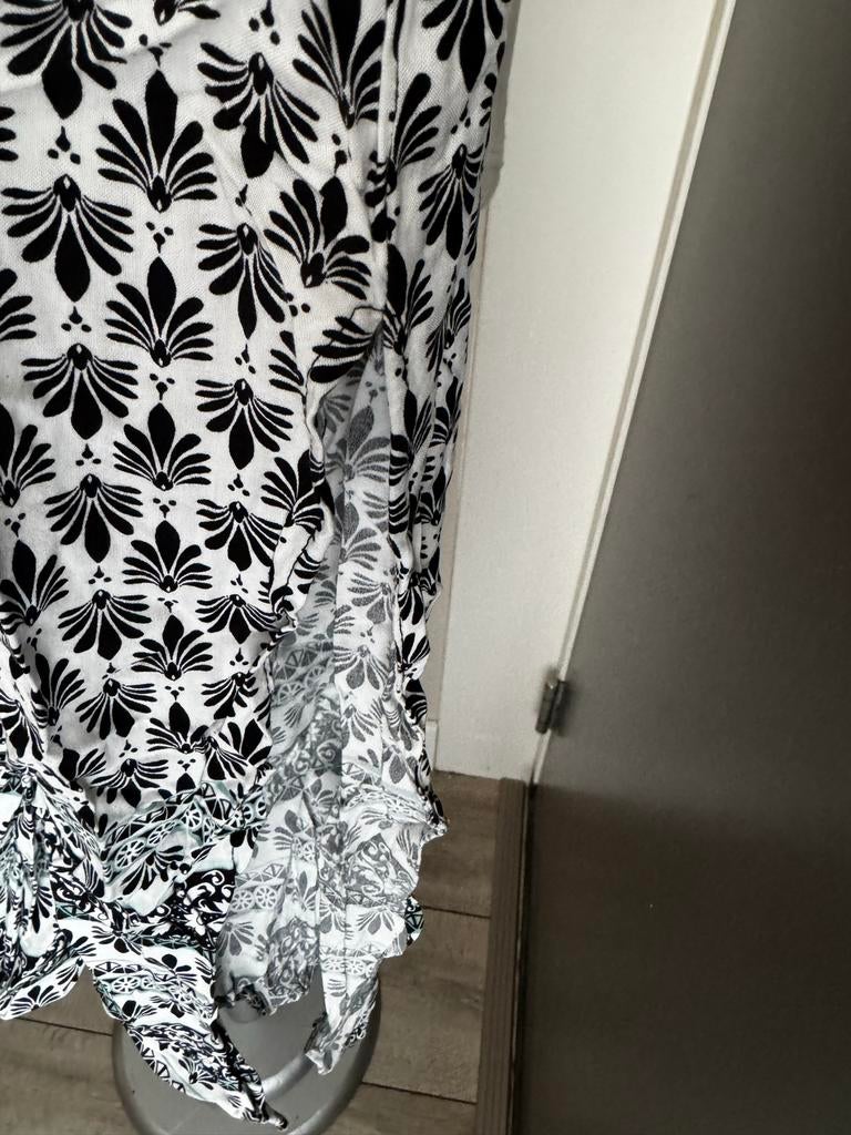 Nieuwe lange dames rok maat M, Kleding | Dames, Rokken, Maat 38/40 (M), Zwart, Nieuw, Ophalen of Verzenden