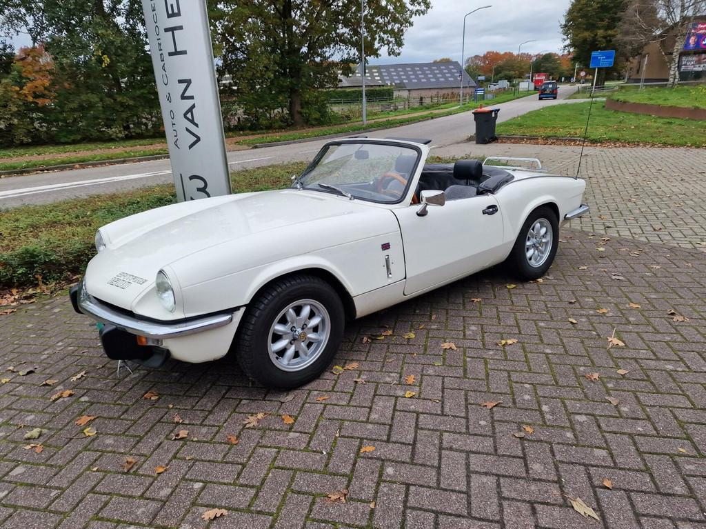 Triumph Spitfire 1500 Soft Top IZGST/ lm velgen, Auto's, Zwart, Cabriolet, Triumph, Wit