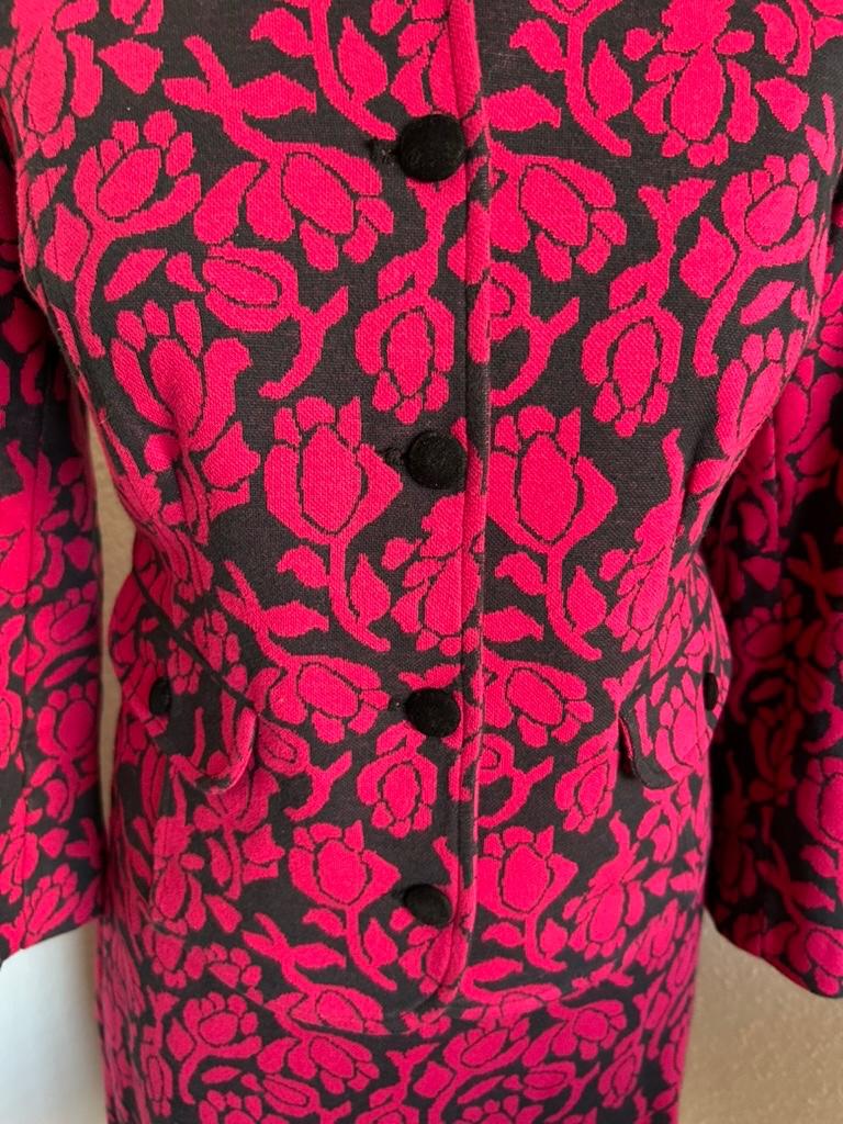 King Louie maat L fuchsia roze set kostuum pak 2769, Kleding | Dames, Kostuum of Pak, Maat 42/44 (L), Ophalen of Verzenden, Zo goed als nieuw