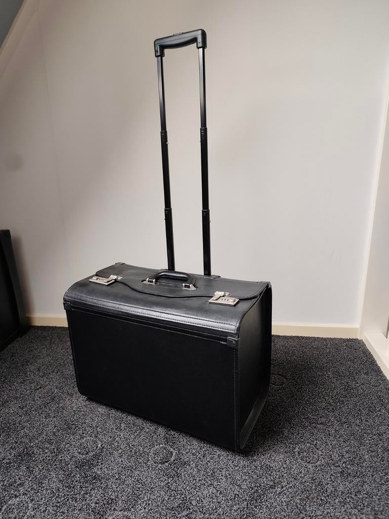 Piloten koffer, Ophalen, Zo goed als nieuw, Minder dan 50 cm, Wieltjes