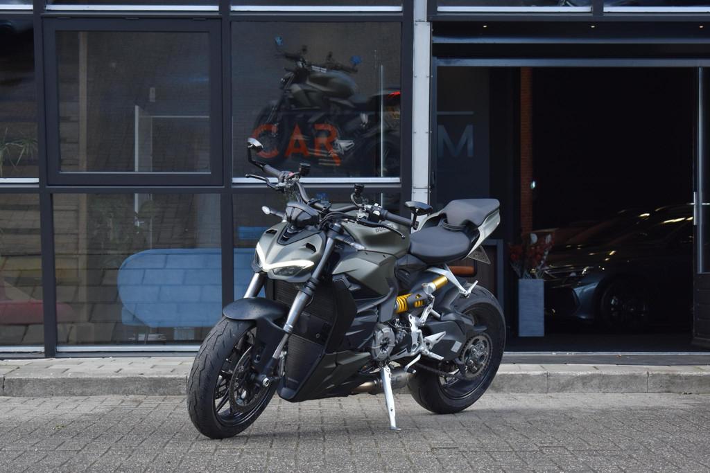 Ducati Streetfighter V2, Motoren, Info@ducati.com, Ducati North Europe B.V., Maanweg 174
2516 AB  Den Haag, NL, Bedrijf