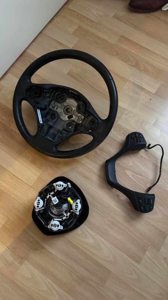 BMW F30 F31 F series stuur met airbag en bediening, Auto-onderdelen, Ophalen of Verzenden, Gebruikt, BMW