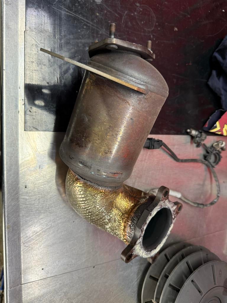 Defecte Katalysator VW Transporter T6 TSI - Ideaal voor down, Ophalen of Verzenden, Gebruikt, Volkswagen